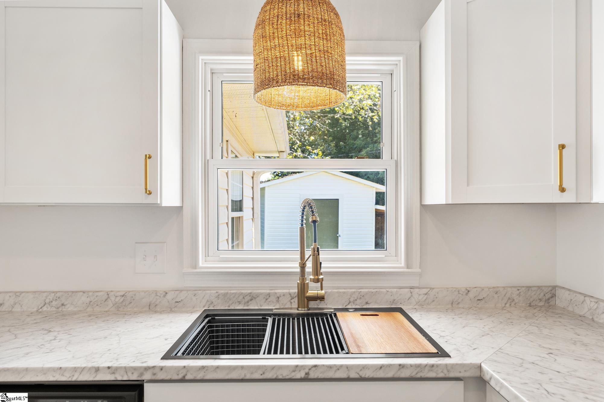 203 Fernwood Circle Anderson, SC 29626 - Photo 9 of 24