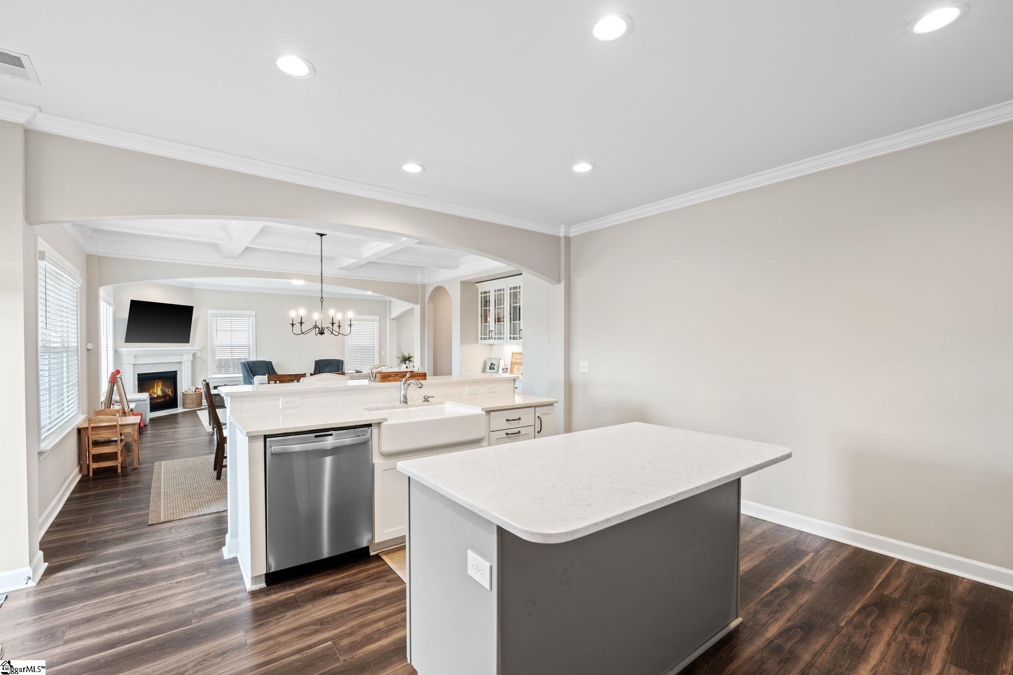 213 Reseda Drive Greenville, SC 29607 - Photo 17 of 47 Gallery Image 17