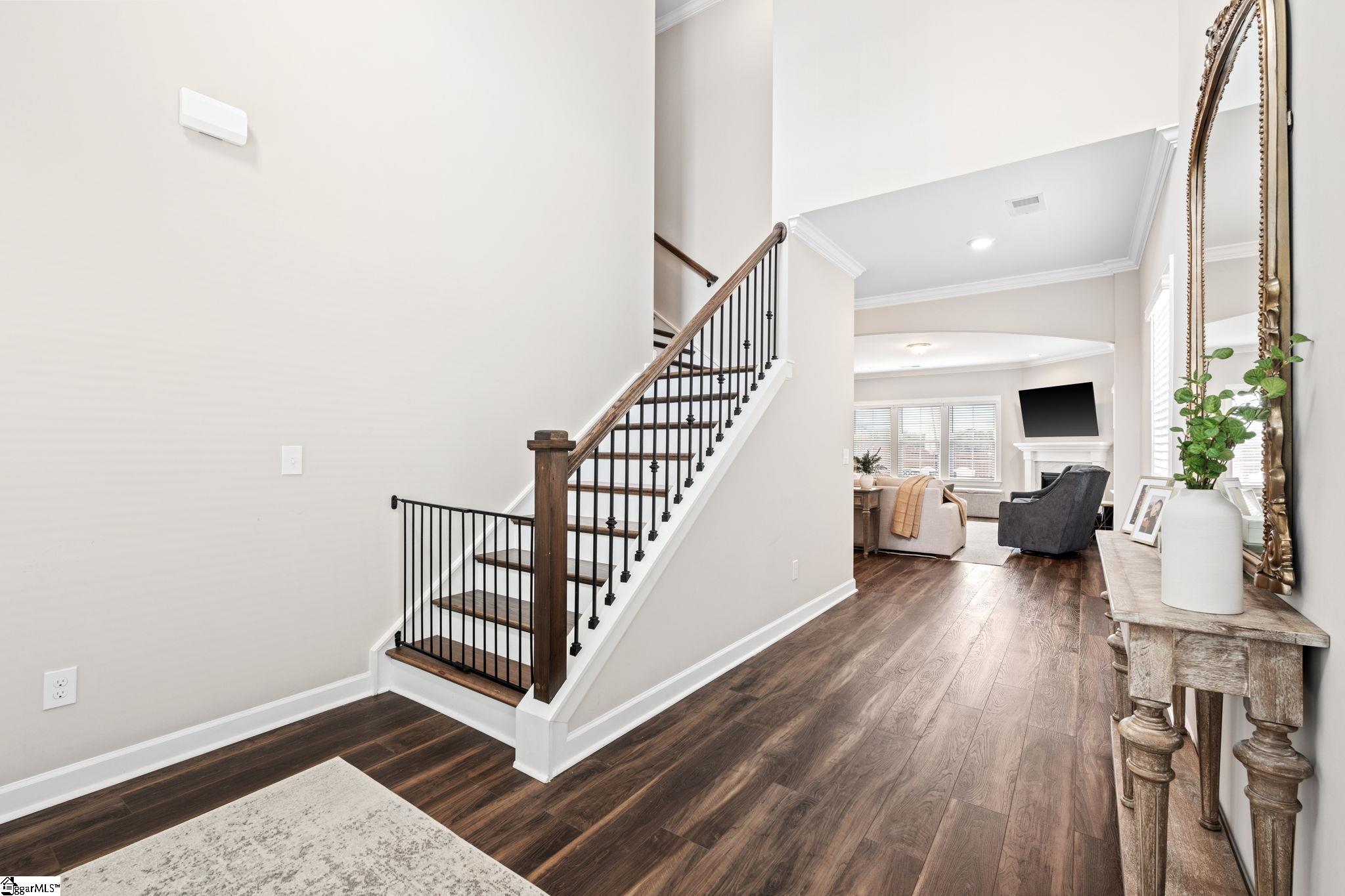 213 Reseda Drive Greenville, SC 29607 - Photo 6 of 47 Gallery Image 6