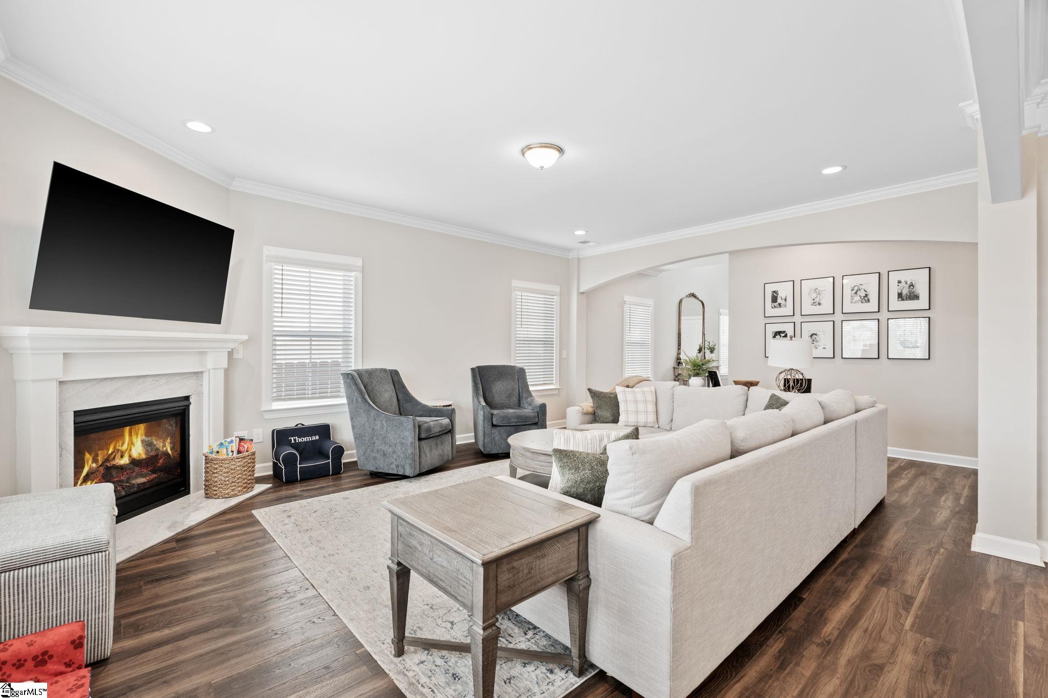 213 Reseda Drive Greenville, SC 29607 - Photo 8 of 47 Gallery Image 8