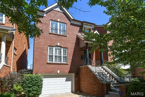 $3,200 | 2126 Franz Park Street, St. Louis, MO 63139
