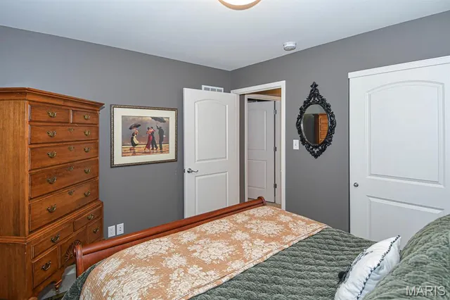 $3,200 | 2126 Franz Park Street, St. Louis, MO 63139