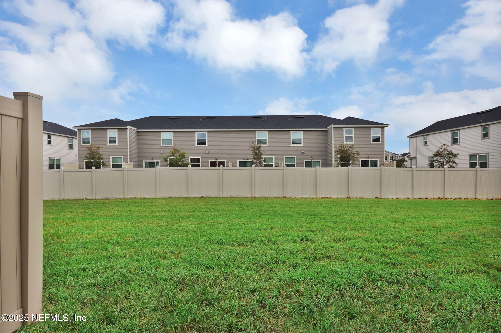 7791 Merchants Way Jacksonville, FL 32222 - Photo 20 of 21 a view of a house with backyard