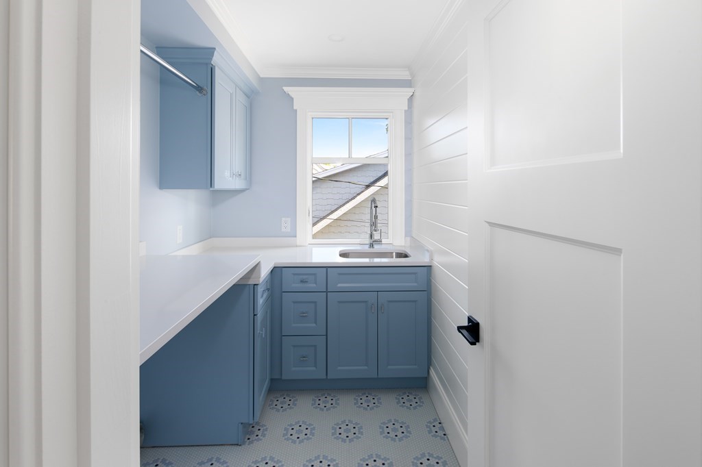 25 Cushing Avenue Hingham, MA 02043 - Photo 31 of 41