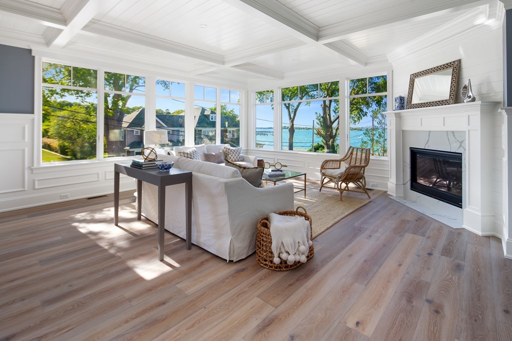 25 Cushing Avenue Hingham, MA 02043 - Photo 4 of 41