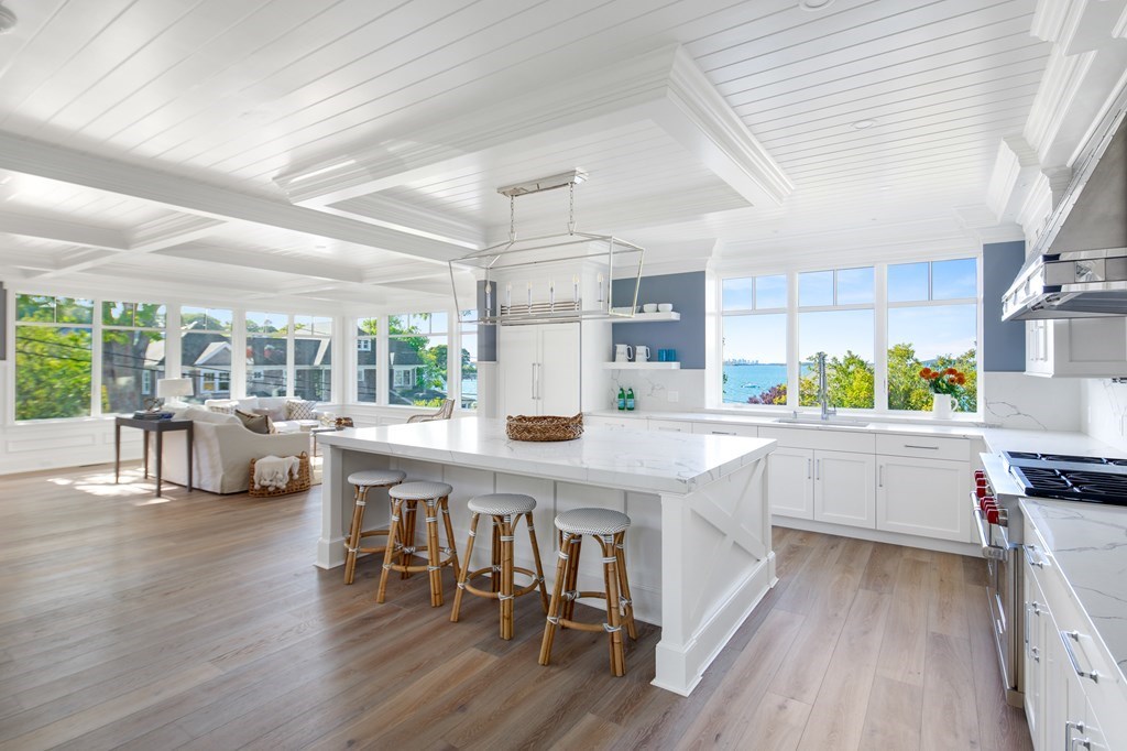 25 Cushing Avenue Hingham, MA 02043 - Photo 9 of 41