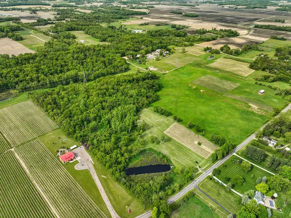 $849,000 | 438 East Snow Road, Baroda, MI 49101
