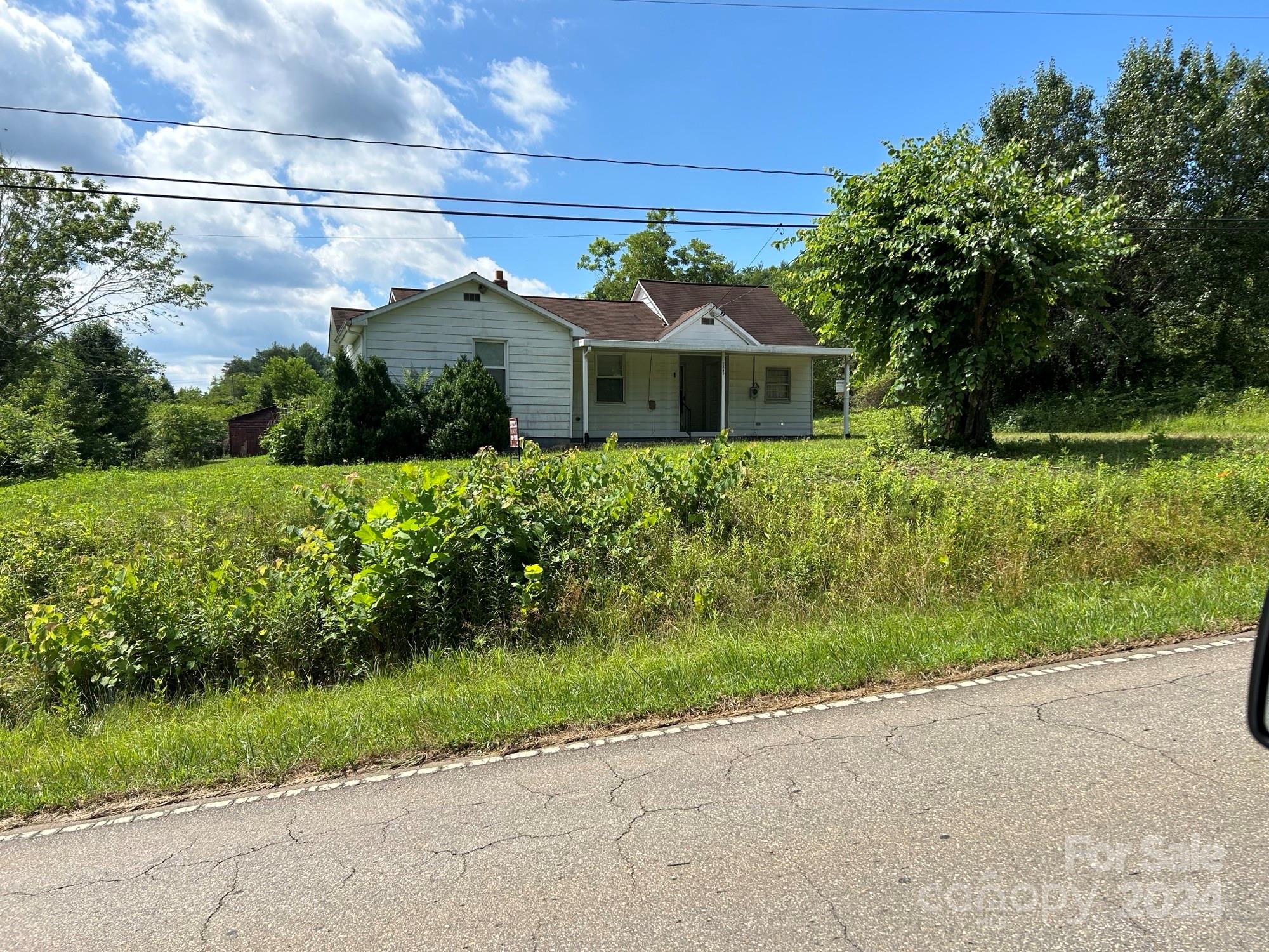 2846 Huffman Road Lenoir, NC 28645 - Photo 2 of 13