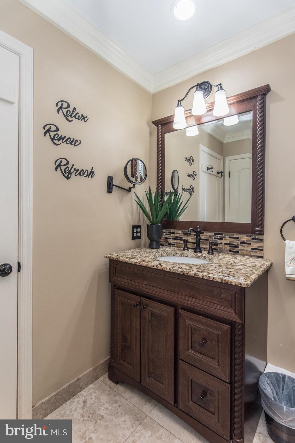 518 Stewart Road Hatboro, PA 19040 - Photo 61 of 103 Primary Suite Full Bathroom