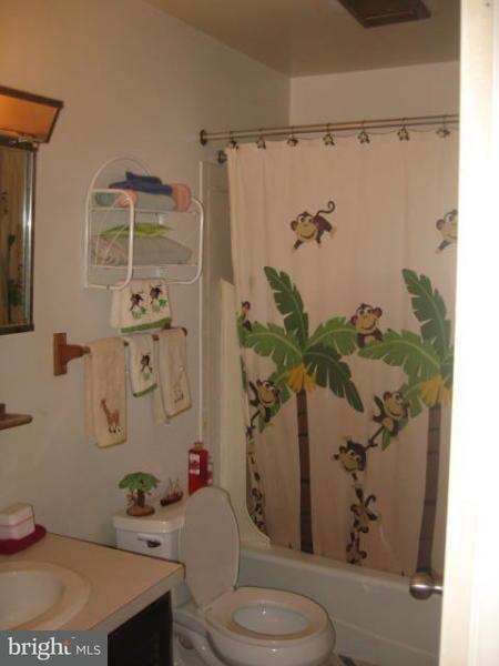 800-802 Kreps Road Lancaster, PA 17603 - Photo 7 of 15 Gallery Image 7