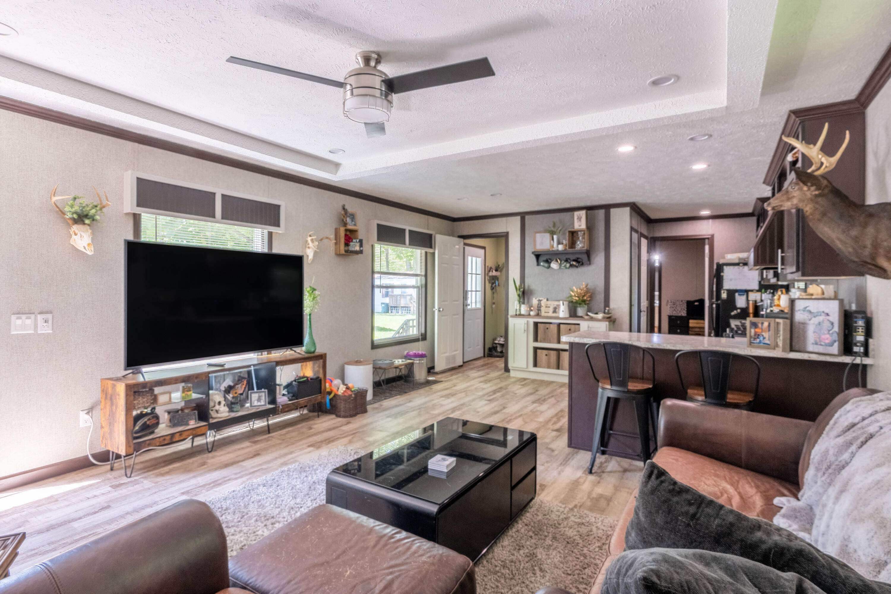 3538 Cedar Road Twin Lake, MI 49457 - Photo 6 of 37 Living Room