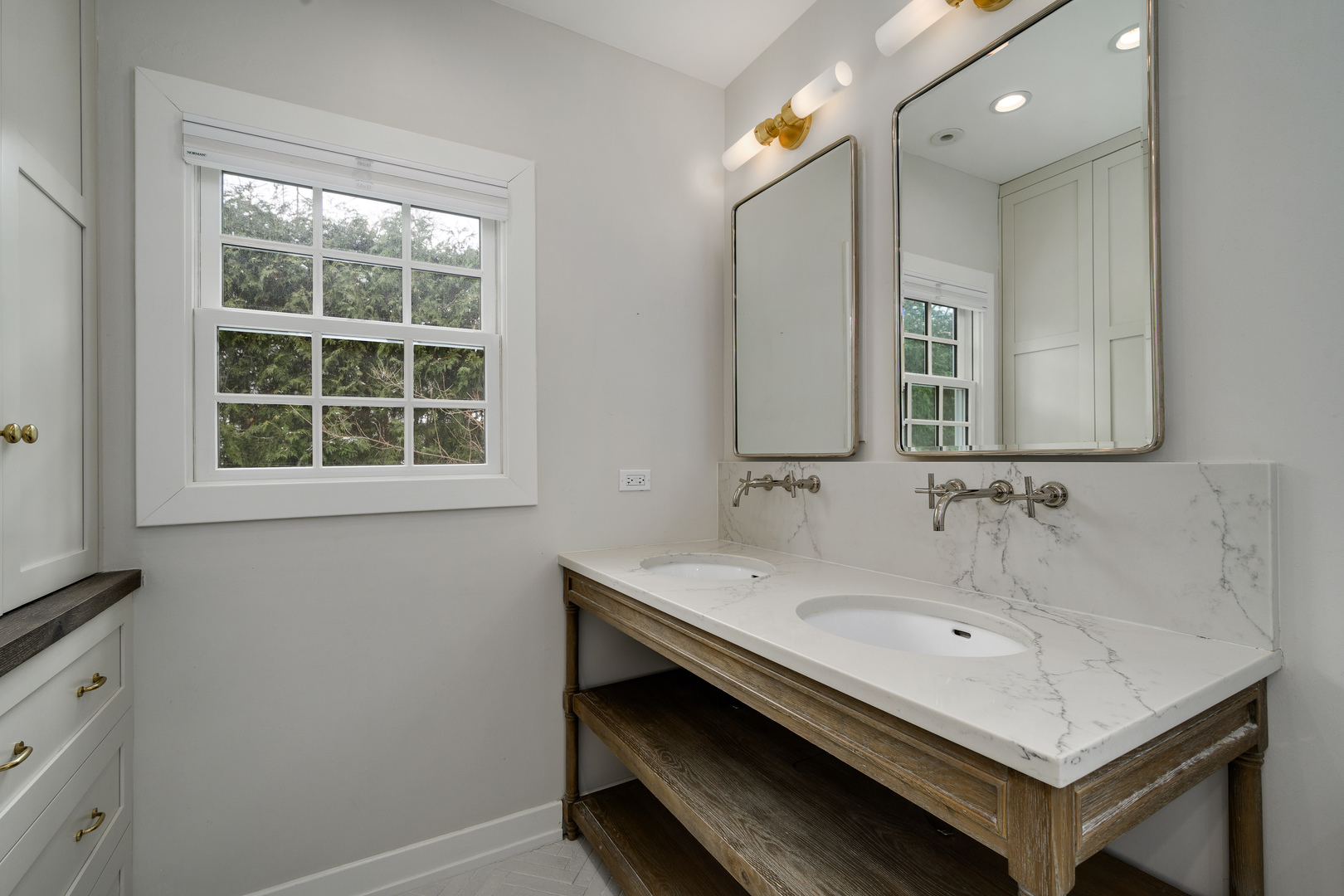901 Glenwood Road Glenview, IL 60025 - Photo 17 of 43