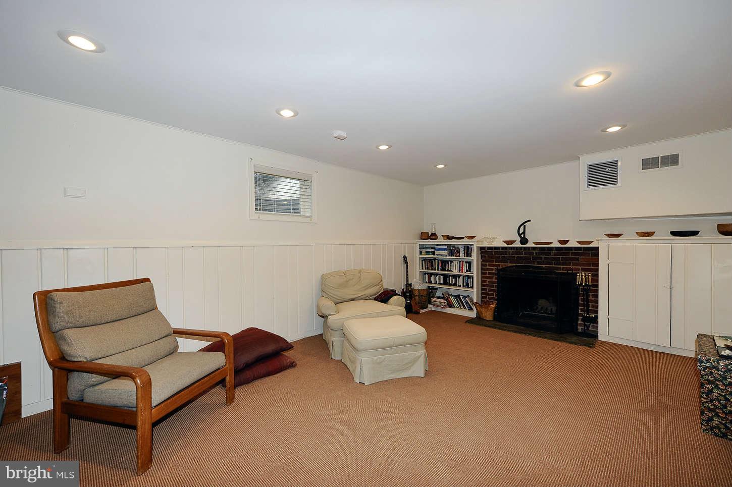 5709 Ogden Road Bethesda, MD 20816 - Photo 22 of 25 Interior (General)