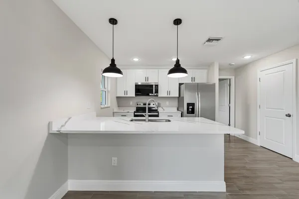$329,900 | 4335 Southwest 15th Way, Okeechobee, FL 34974