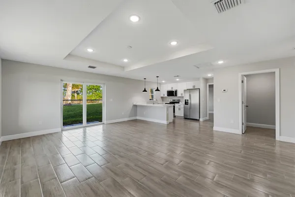 $329,900 | 4335 Southwest 15th Way, Okeechobee, FL 34974