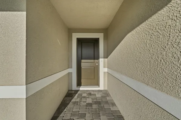 $329,900 | 4335 Southwest 15th Way, Okeechobee, FL 34974