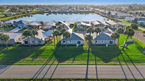 $329,900 | 4335 Southwest 15th Way, Okeechobee, FL 34974
