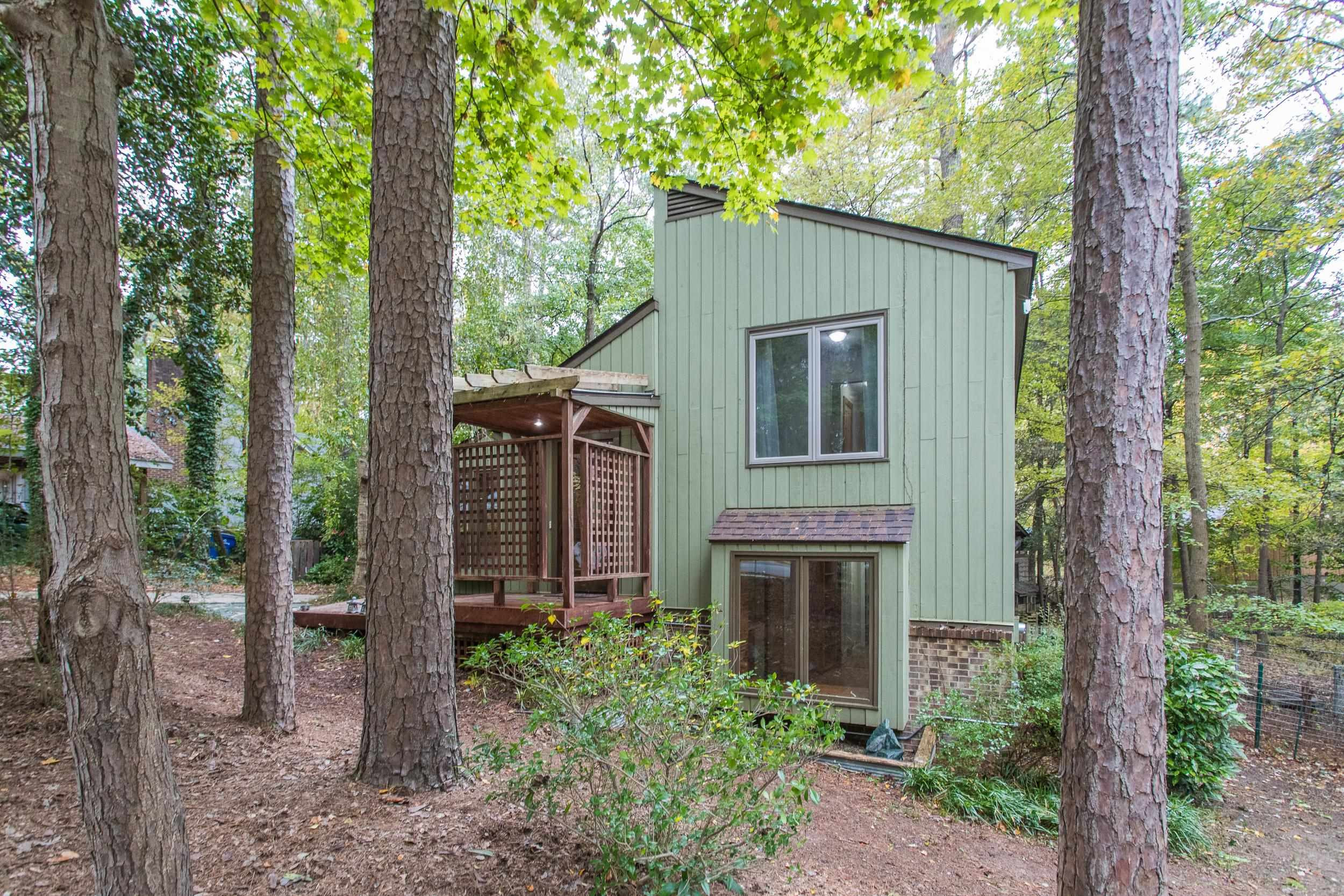 504 Merrie Road Raleigh, NC 27606 - Photo 2 of 30 Photo 2