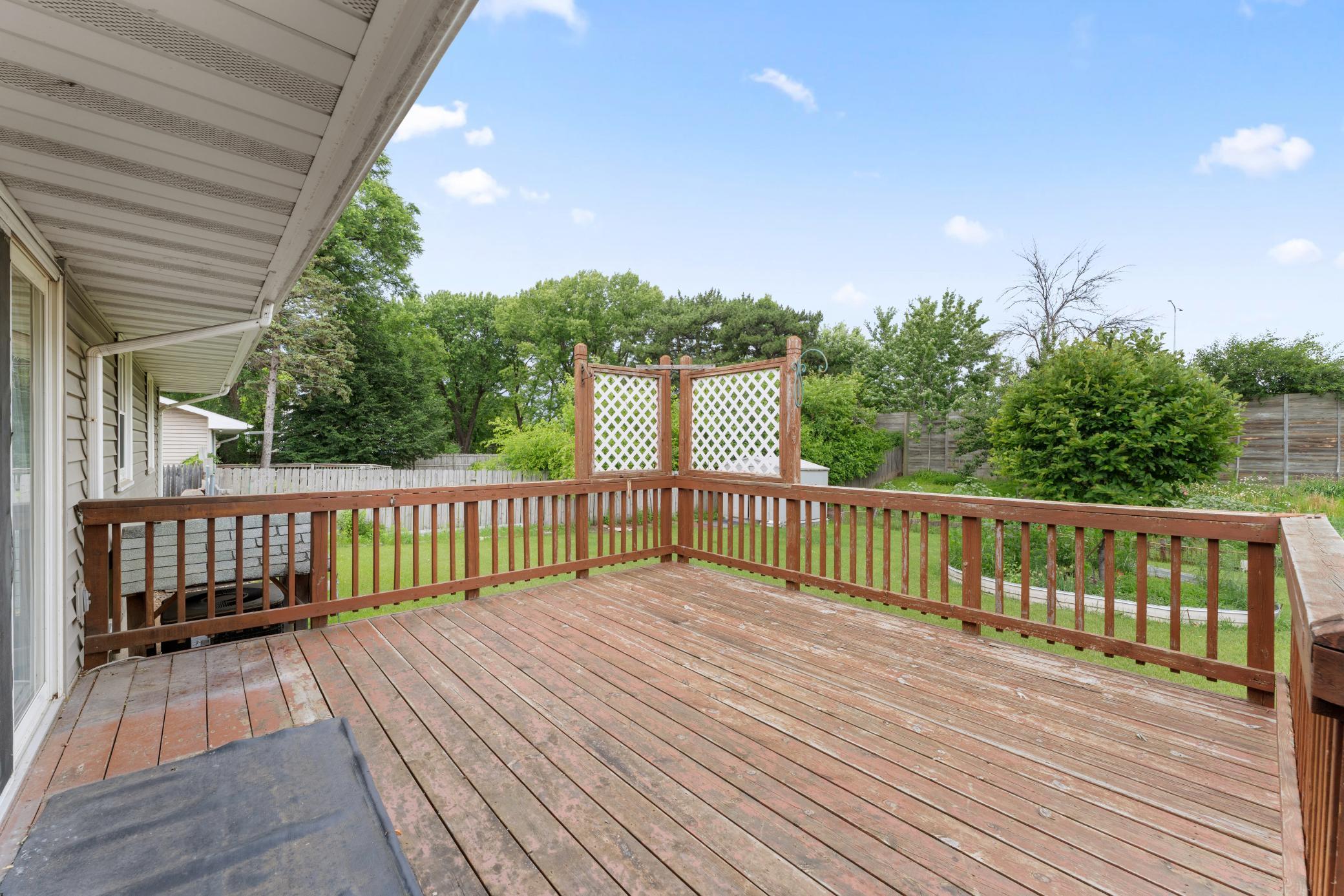 557 Cheri Lane Northeast Fridley, MN 55421 - Photo 5 of 35