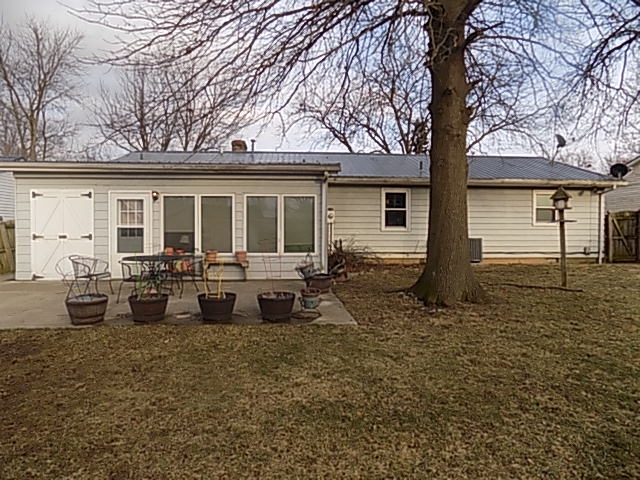 309 North 16th Street Decatur, IN 46733 - Photo 2 of 12