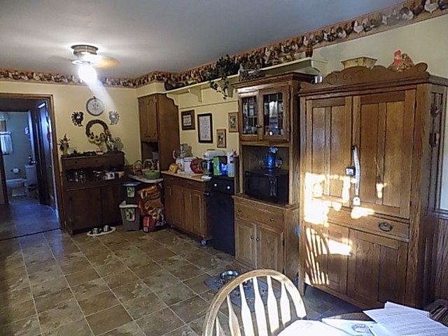 309 North 16th Street Decatur, IN 46733 - Photo 6 of 12