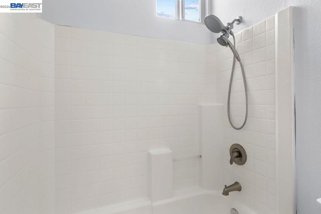 3400 Fallen Oak Drive Modesto, CA 95355 - Photo 18 of 59 a bathroom with a shower