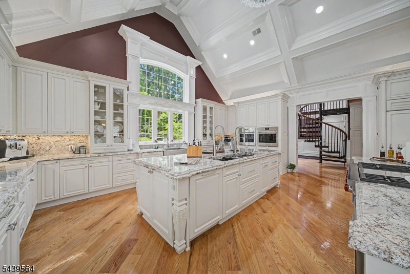 235 Old Chester Road Chester, NJ 07930 - Photo 17 of 49