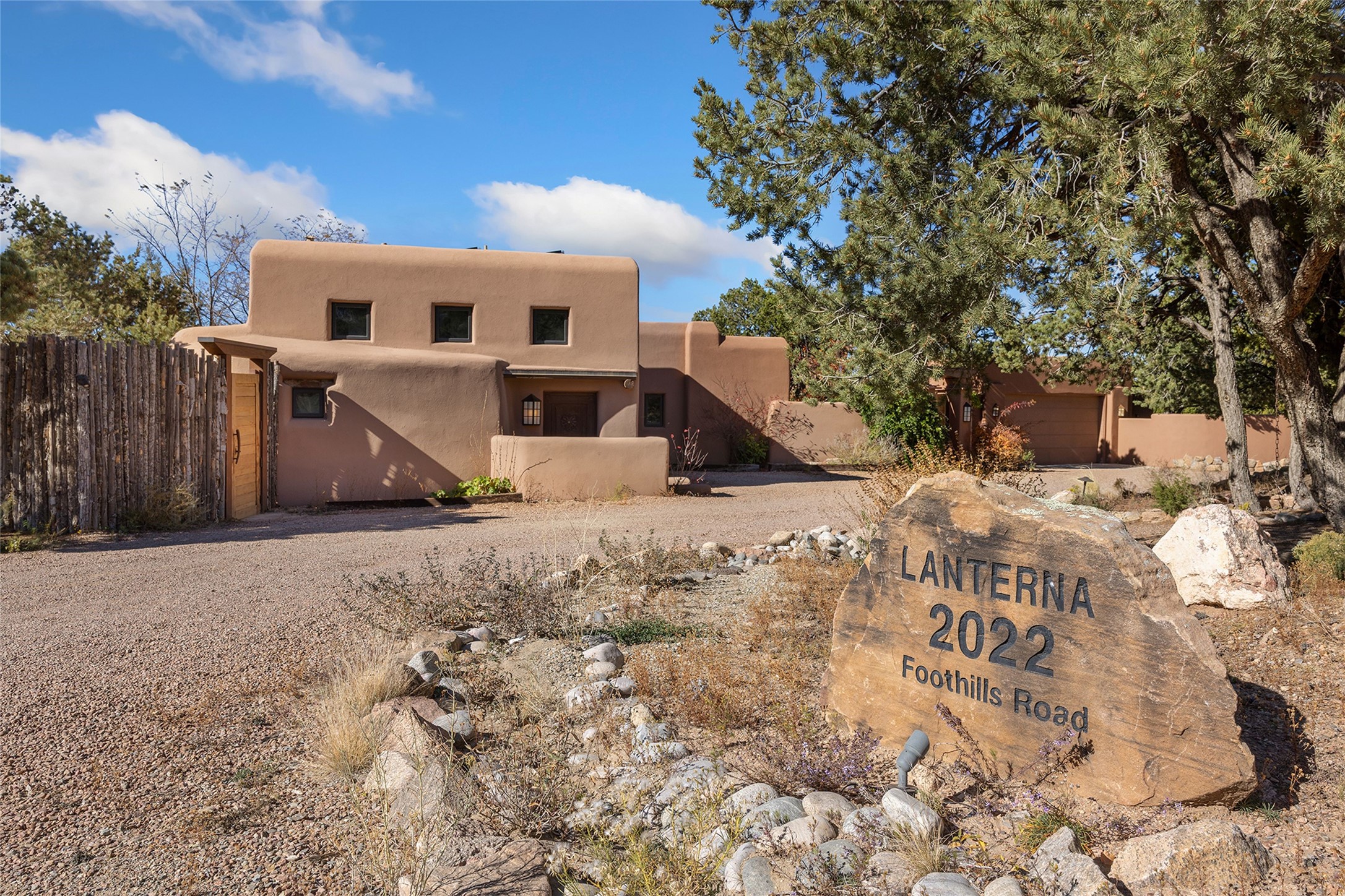 2022 Foothills Road Santa Fe, NM 87505 - Photo 64 of 68 Driveway