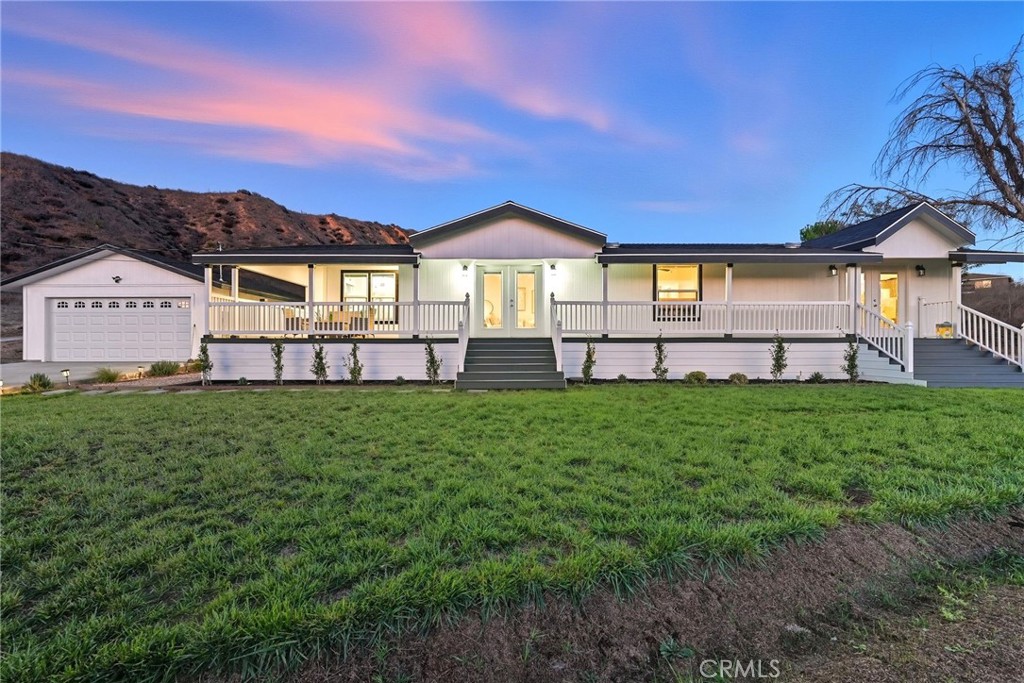29626 Silver Street Val Verde, CA 91384 - Photo 4 of 51