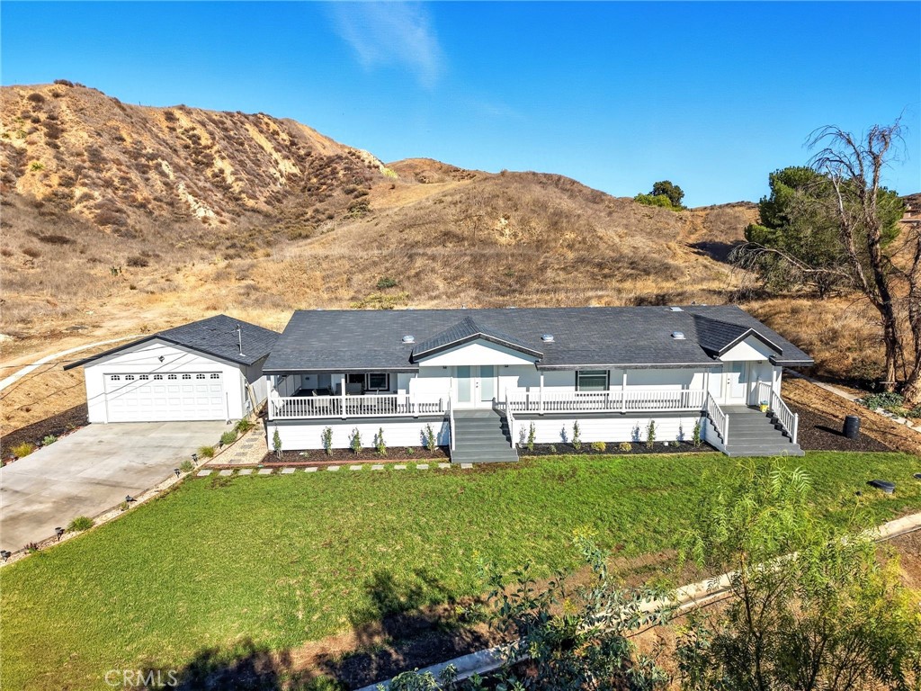 29626 Silver Street Val Verde, CA 91384 - Photo 9 of 51