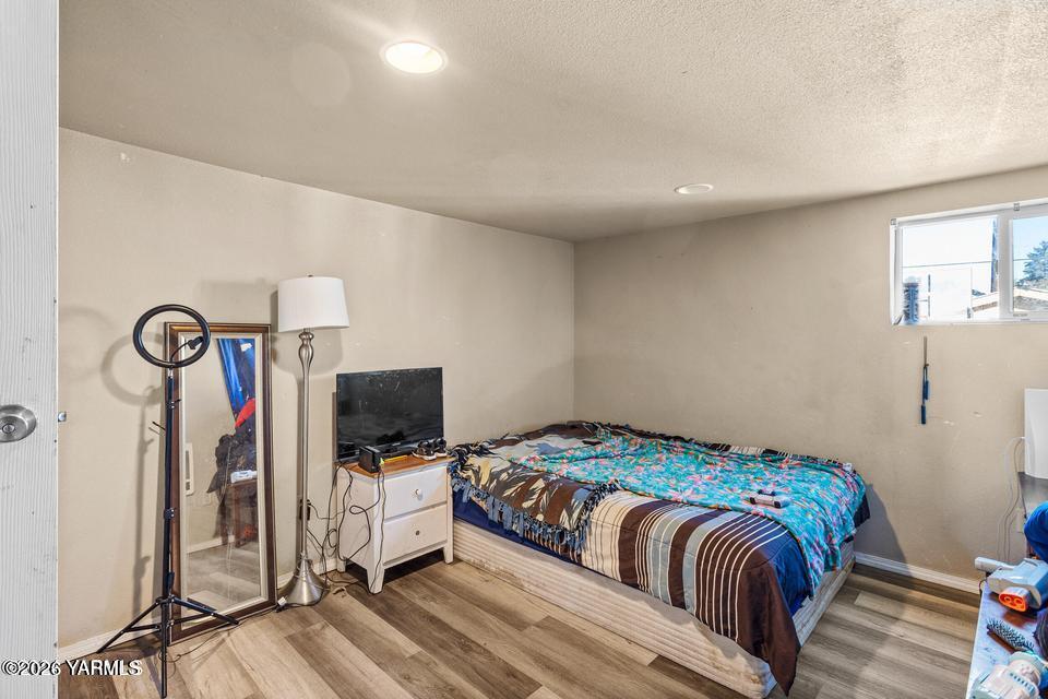 1215 Cherry Avenue Yakima, WA 98902 - Photo 12 of 17 1215 Cherry Ave.