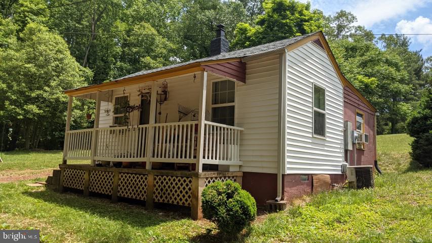 14221 Miller Road Orange, VA 22960 - Photo 2 of 14 Tenant occupied house