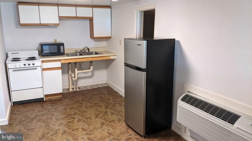 14221 Miller Road Orange, VA 22960 - Photo 12 of 14 Kitchen