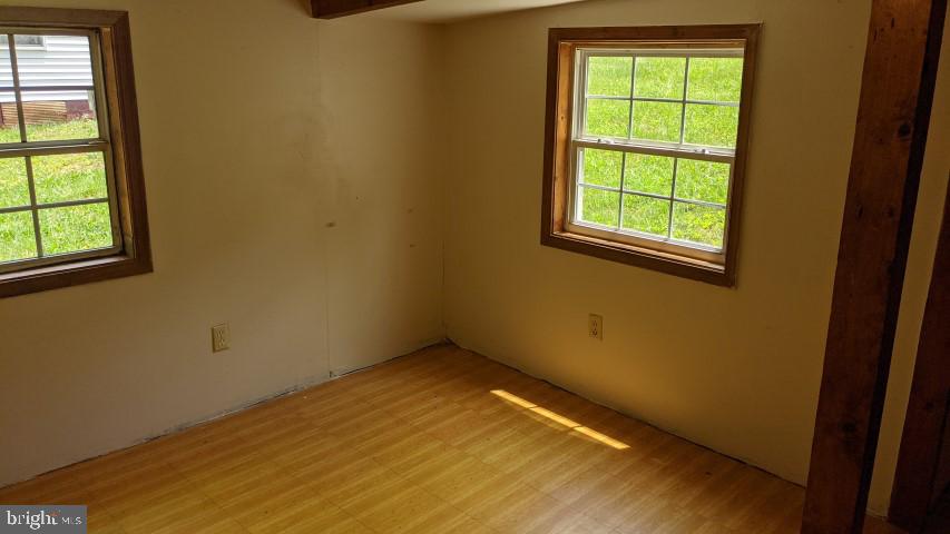 14221 Miller Road Orange, VA 22960 - Photo 10 of 14 Living room