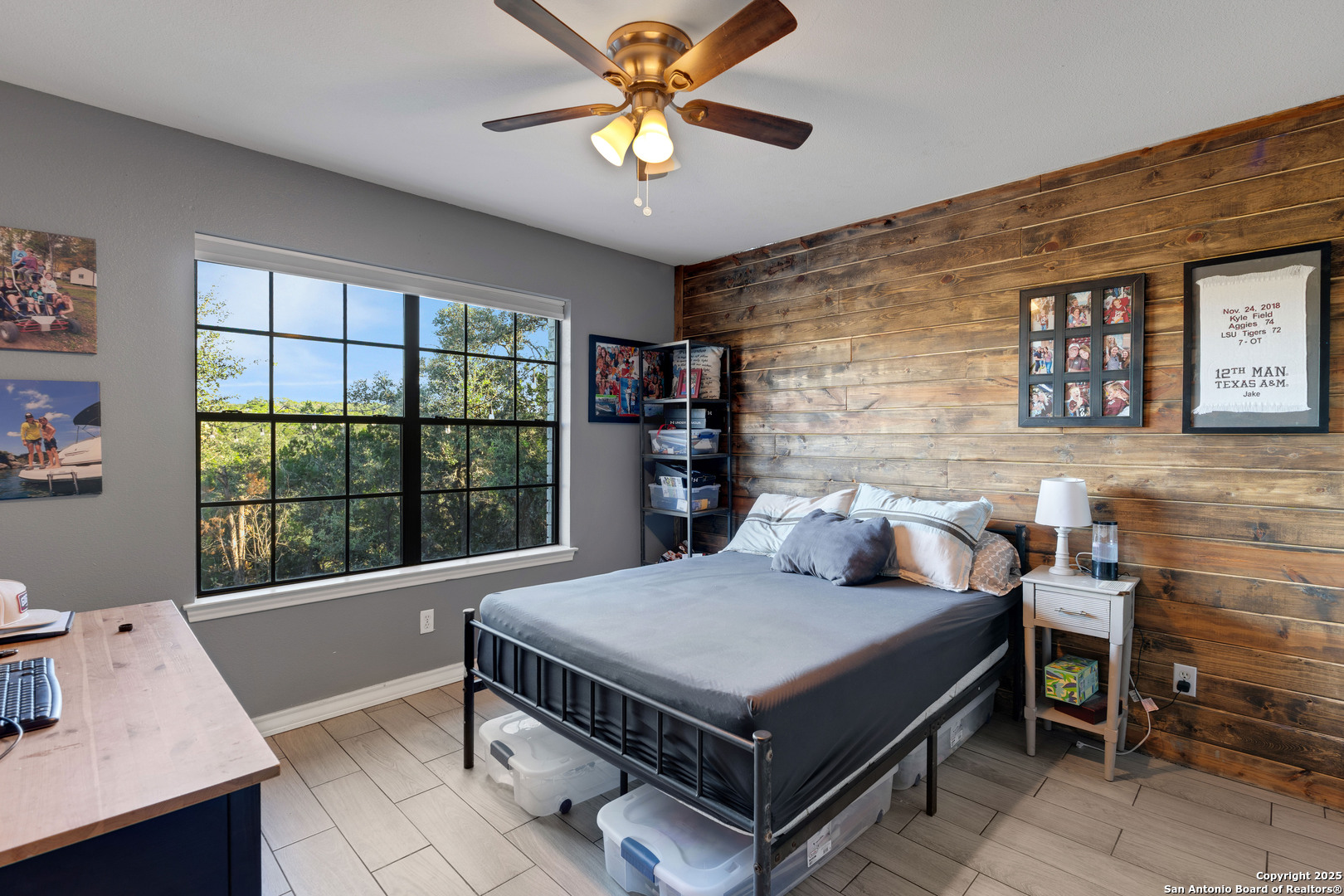 2665 Casey Road Bulverde, TX 78163 - Photo 33 of 42 a living room with furniture a table and a large window