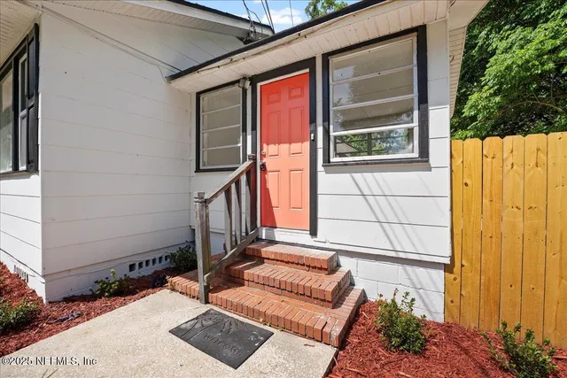 $209,900 | 9036 Van Buren Avenue, Jacksonville, FL 32208