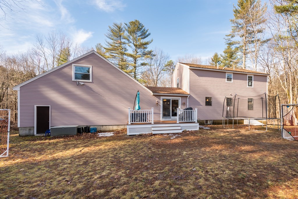 5 Cheyenne Road Pepperell, MA 01463 - Photo 2 of 38 Gallery Image 2