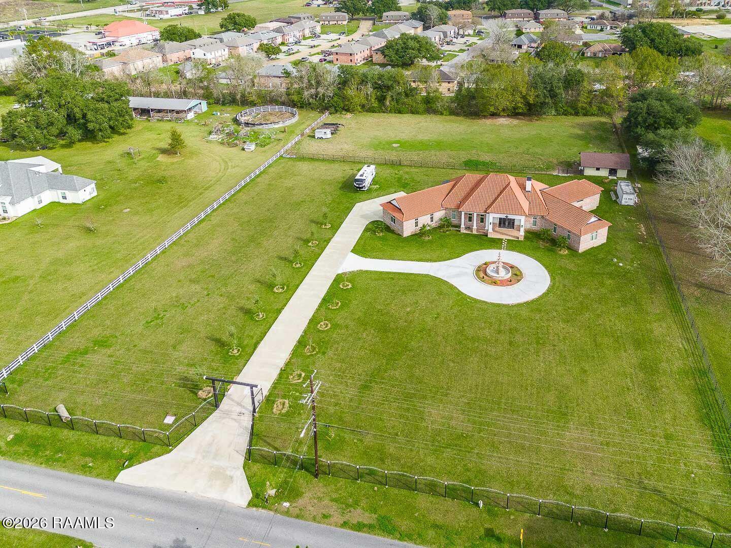 701 Louis Arceneaux Road Lafayette, LA 70507 - Photo 37 of 40 6-web-or-mls-DXOK2912