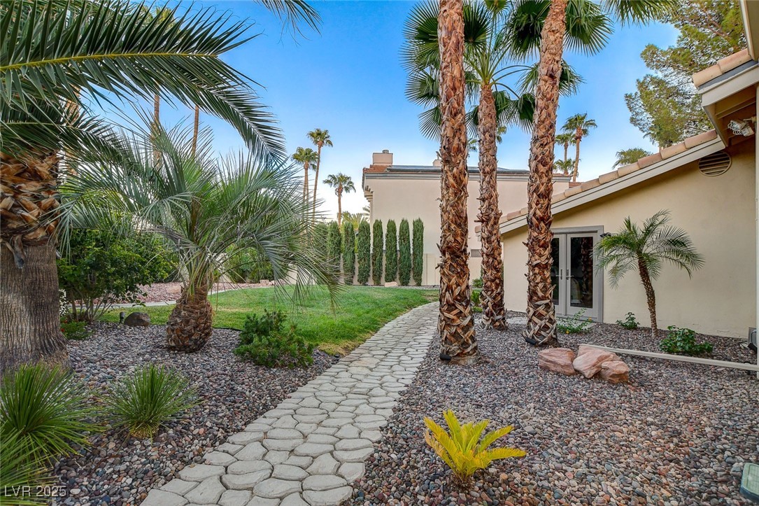 2134 Inverness Drive Henderson, NV 89074 - Photo 28 of 36 Gallery Image 28