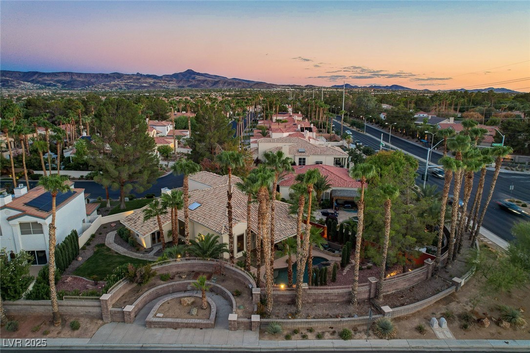 2134 Inverness Drive Henderson, NV 89074 - Photo 30 of 36 Gallery Image 30