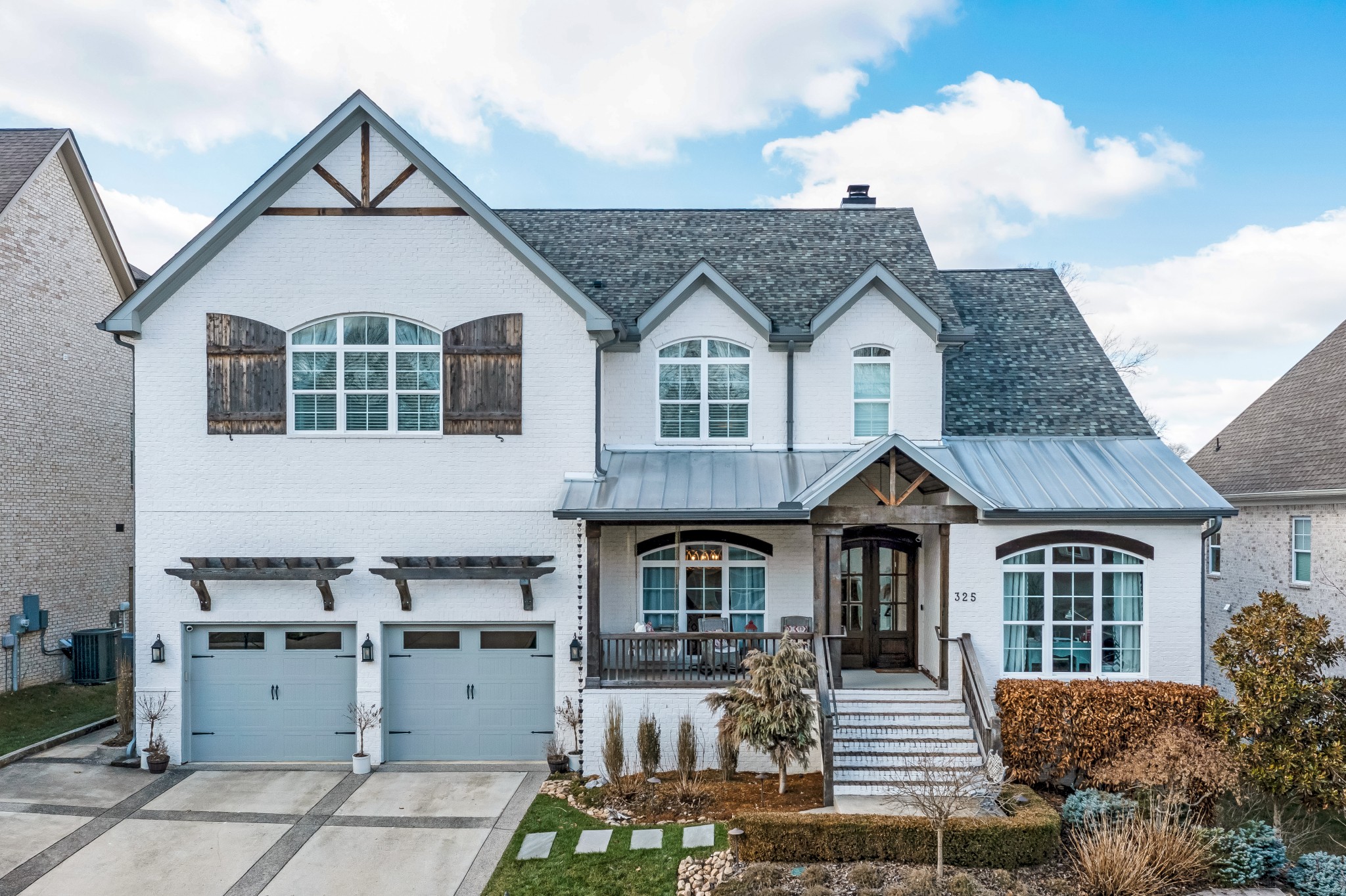 325 Circuit Road Franklin, TN 37064 - Photo 1 of 55 a front view of a house with a yard