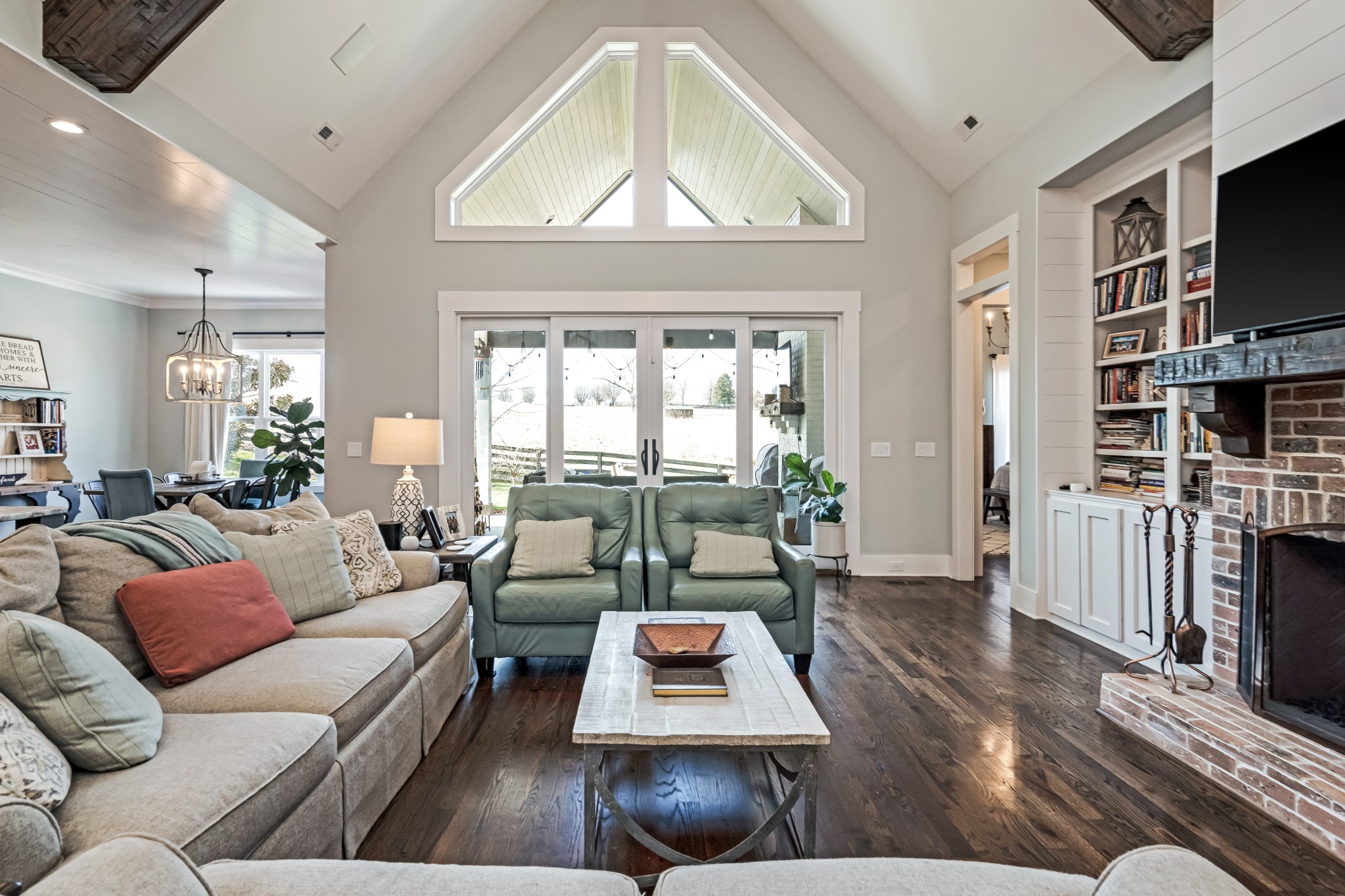 325 Circuit Road Franklin, TN 37064 - Photo 13 of 55 a living room with furniture fireplace and flat screen tv