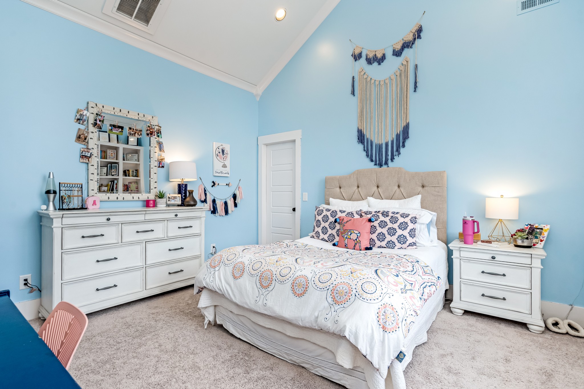 325 Circuit Road Franklin, TN 37064 - Photo 37 of 55 a bedroom with a bed and dresser