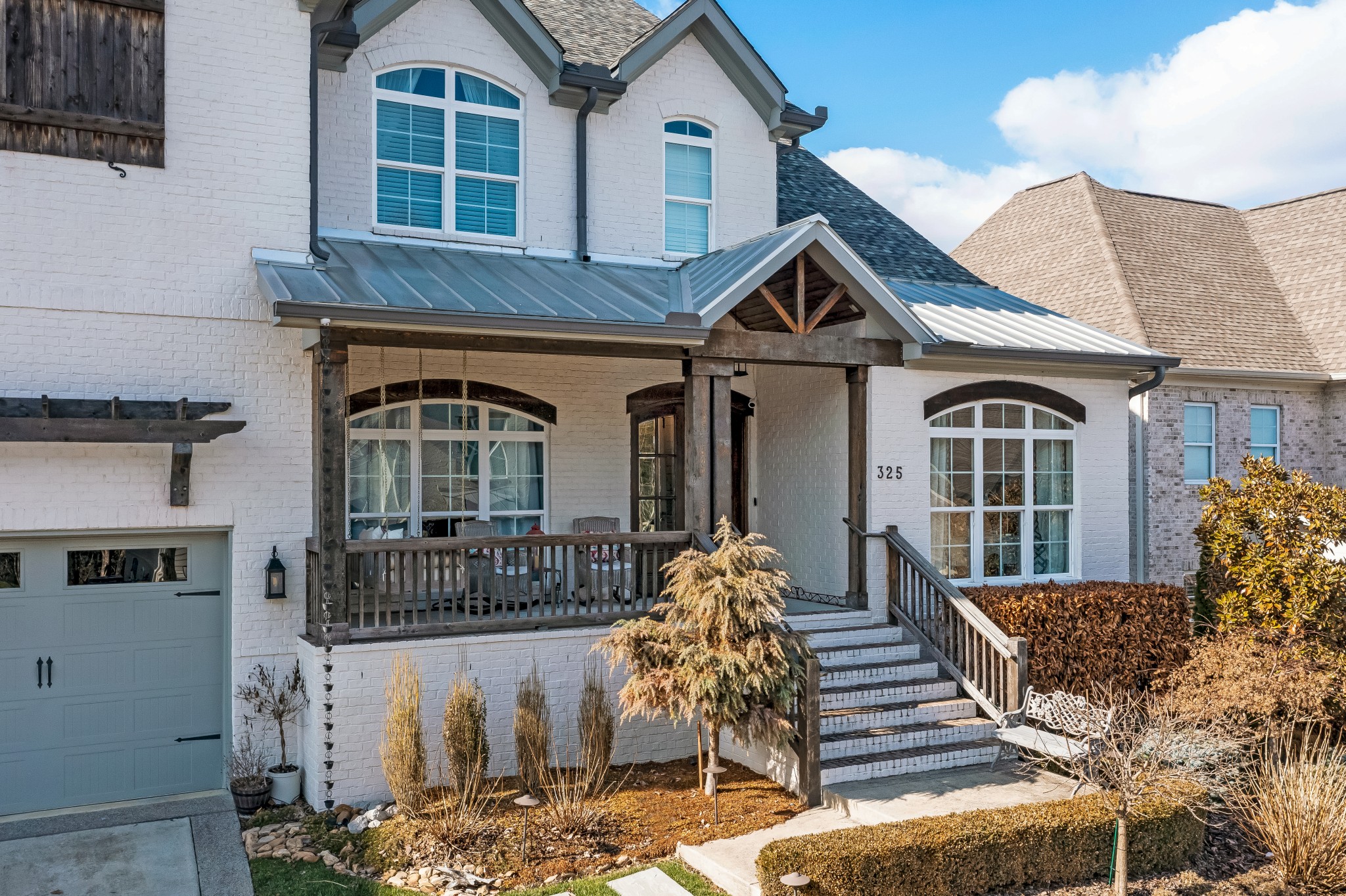 325 Circuit Road Franklin, TN 37064 - Photo 5 of 55 a front view of a house with a yard