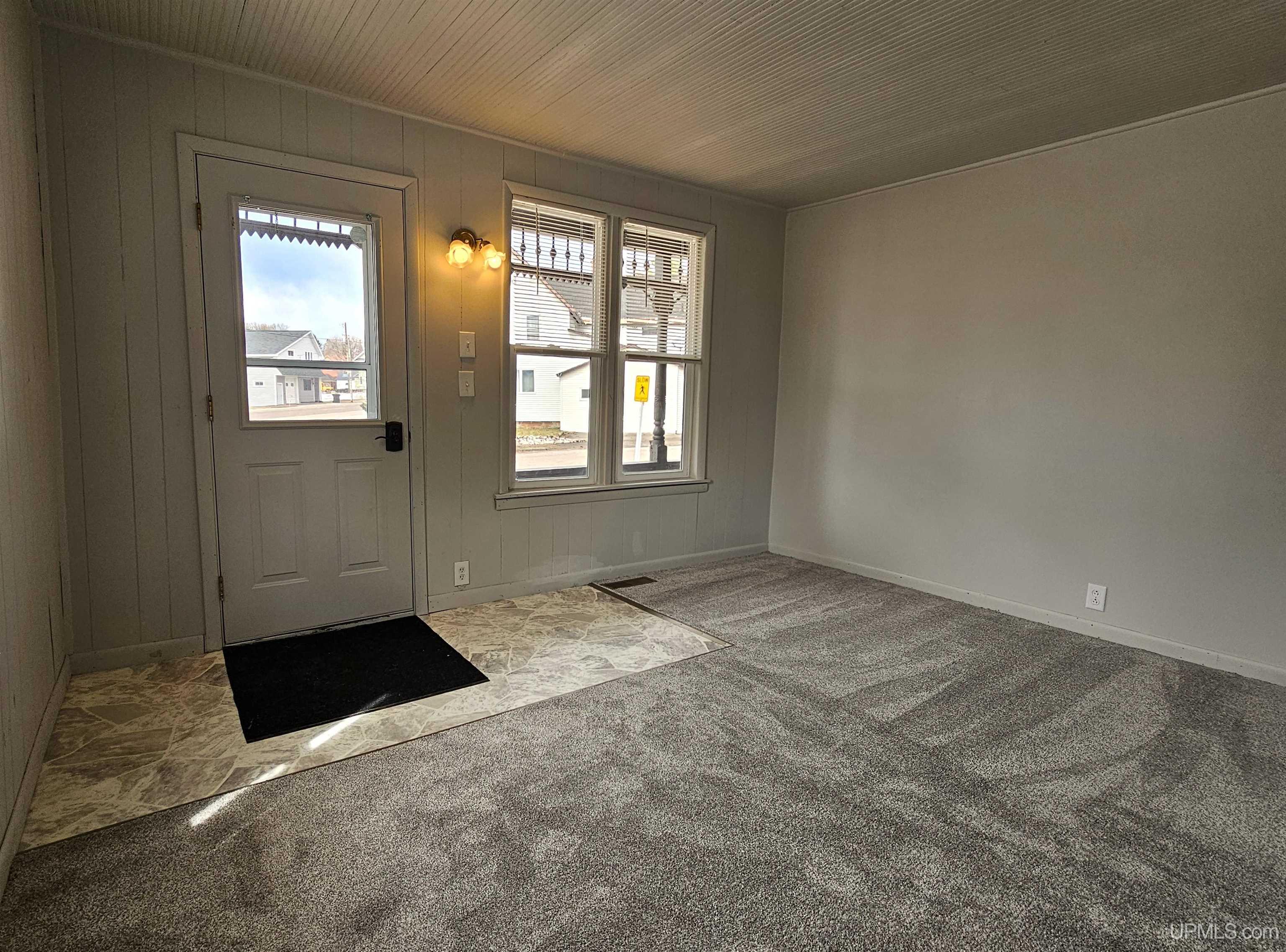 550 South Pewabic Street Calumet, MI 49913 - Photo 4 of 23