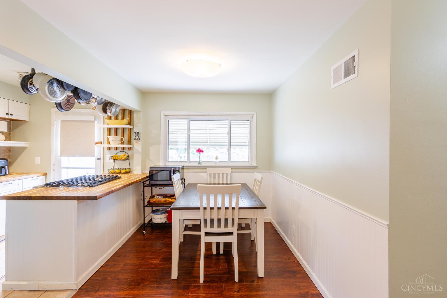 8341 Pippin Road Cincinnati, OH 45239 - Photo 14 of 26
