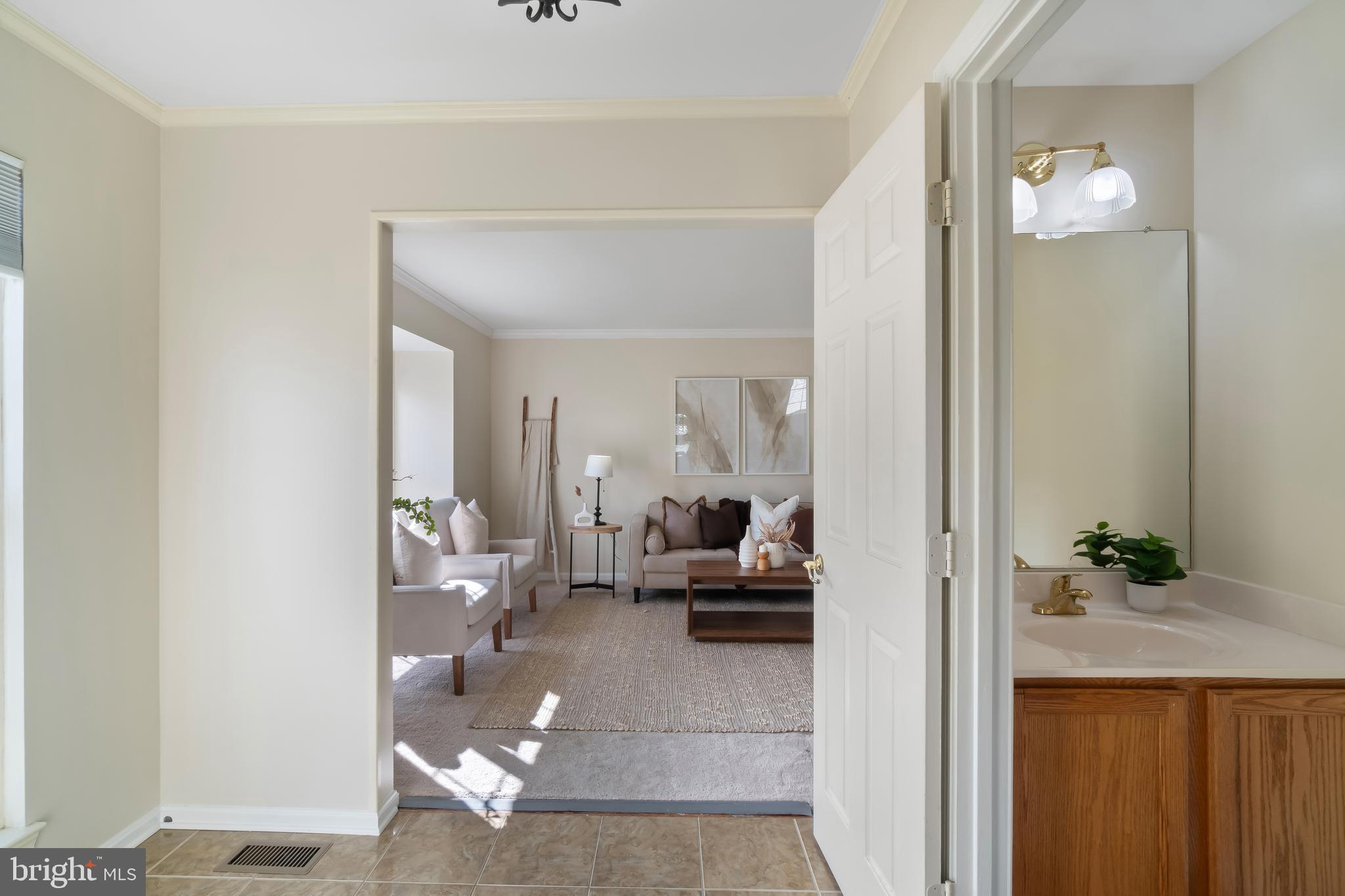 4402 Cole Farm Road Nottingham, MD 21236 - Photo 16 of 42 a living room with furniture