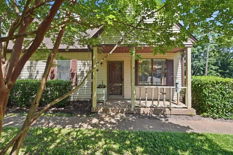 $254,999 | 3201 East Lake Drive, Nashville, TN 37214