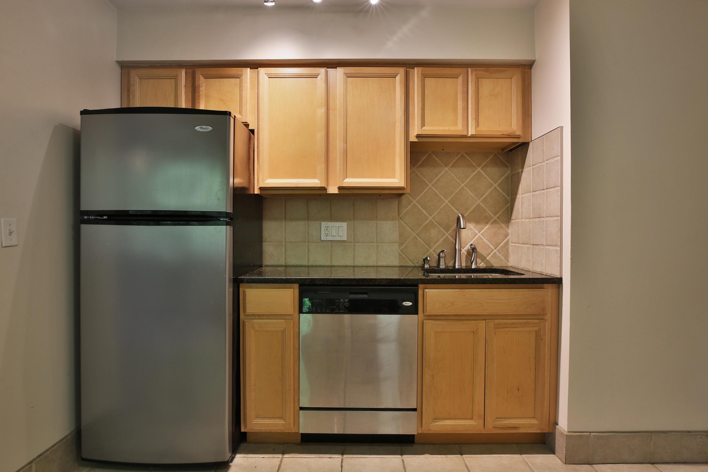331 Fenway Road, Unit F Columbus, OH 43214 - Photo 13 of 26