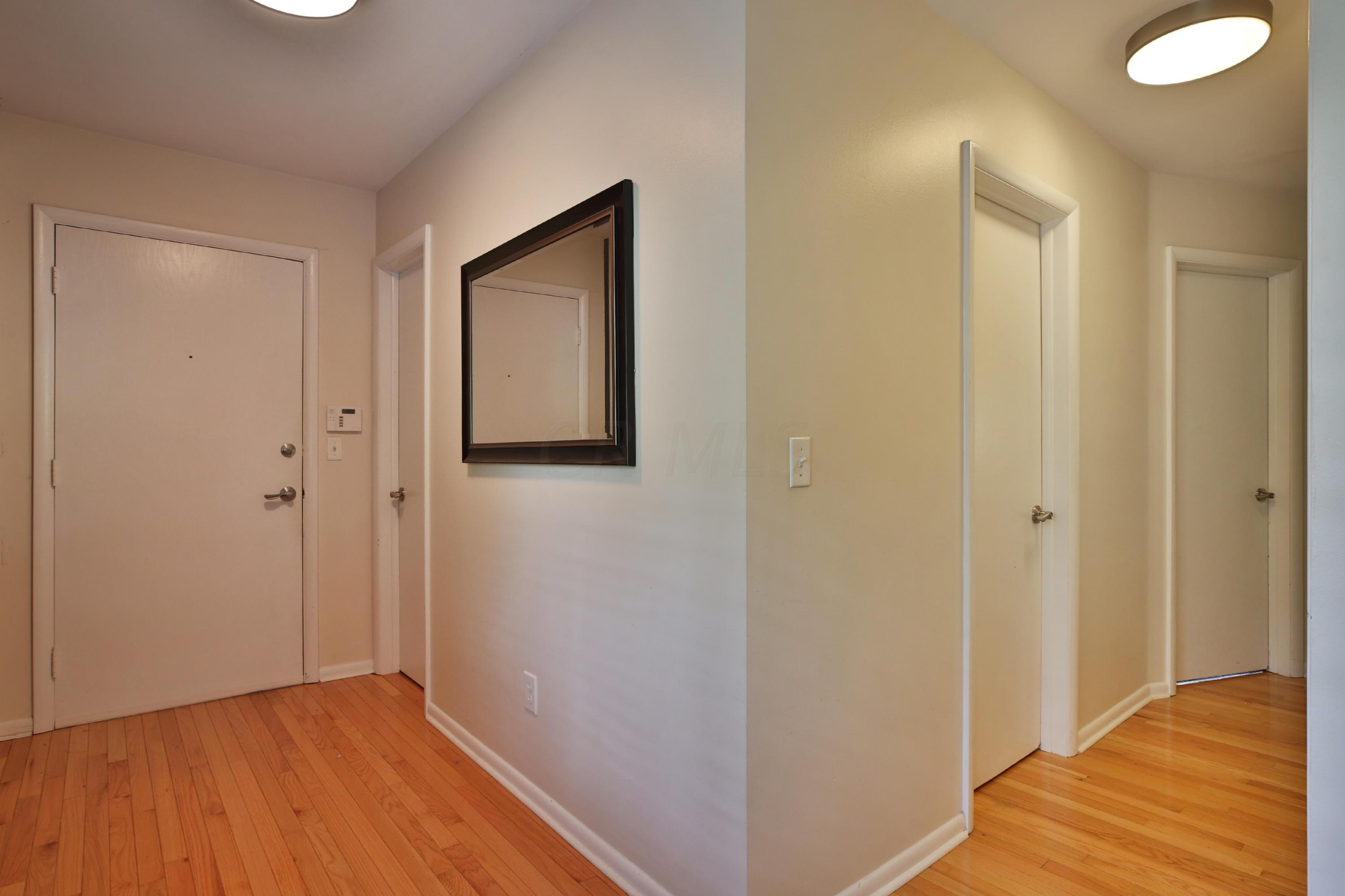331 Fenway Road, Unit F Columbus, OH 43214 - Photo 14 of 26